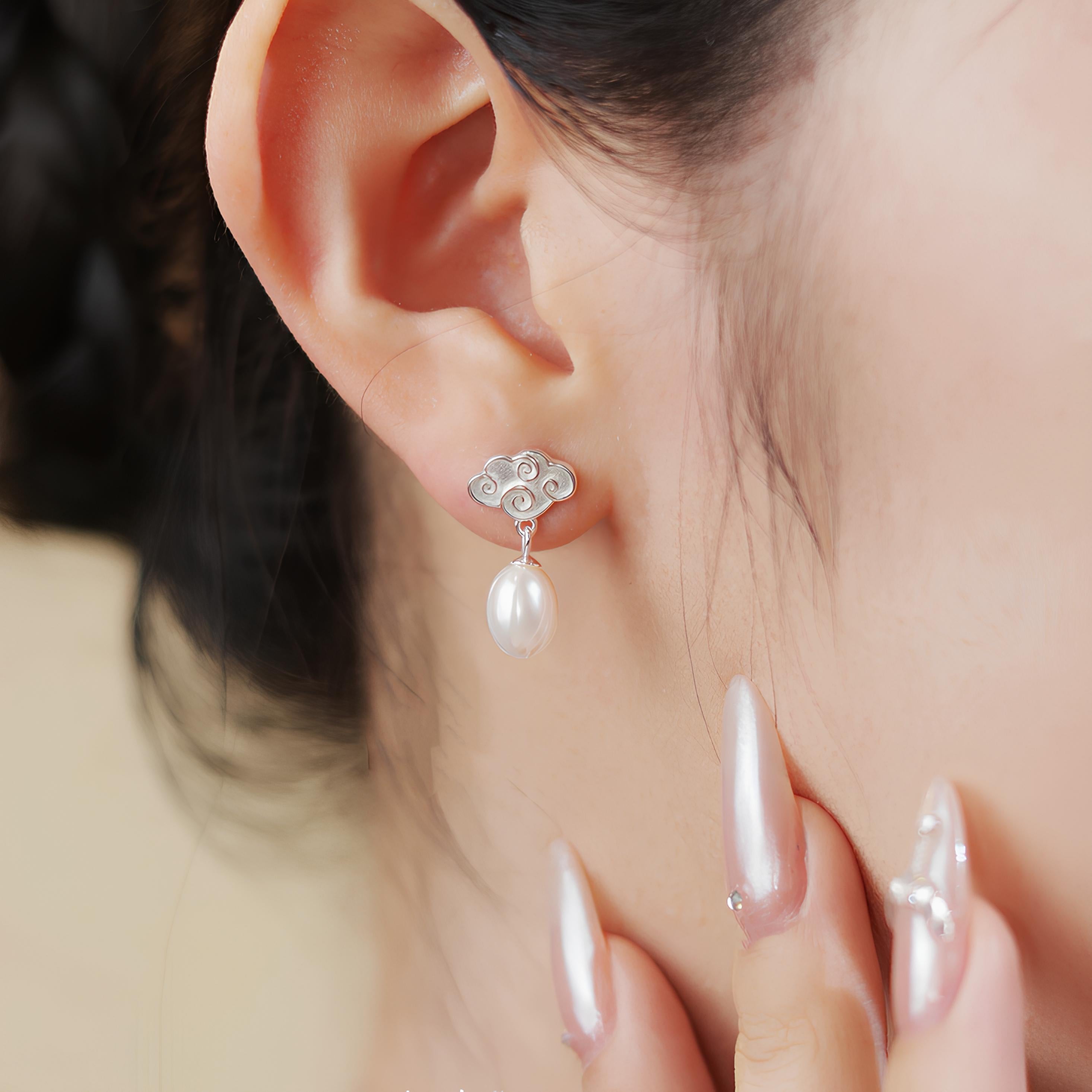 Sterling Silver Auspicious Cloud Pearl Earrings