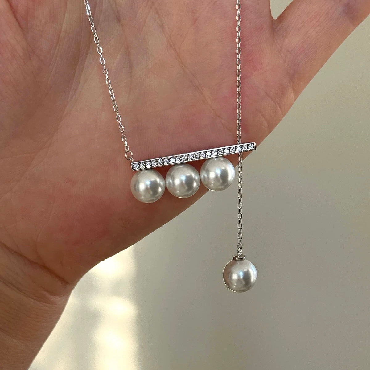 Pearl Cascade Bar Necklace – Silver Drop Pendant with Crystals