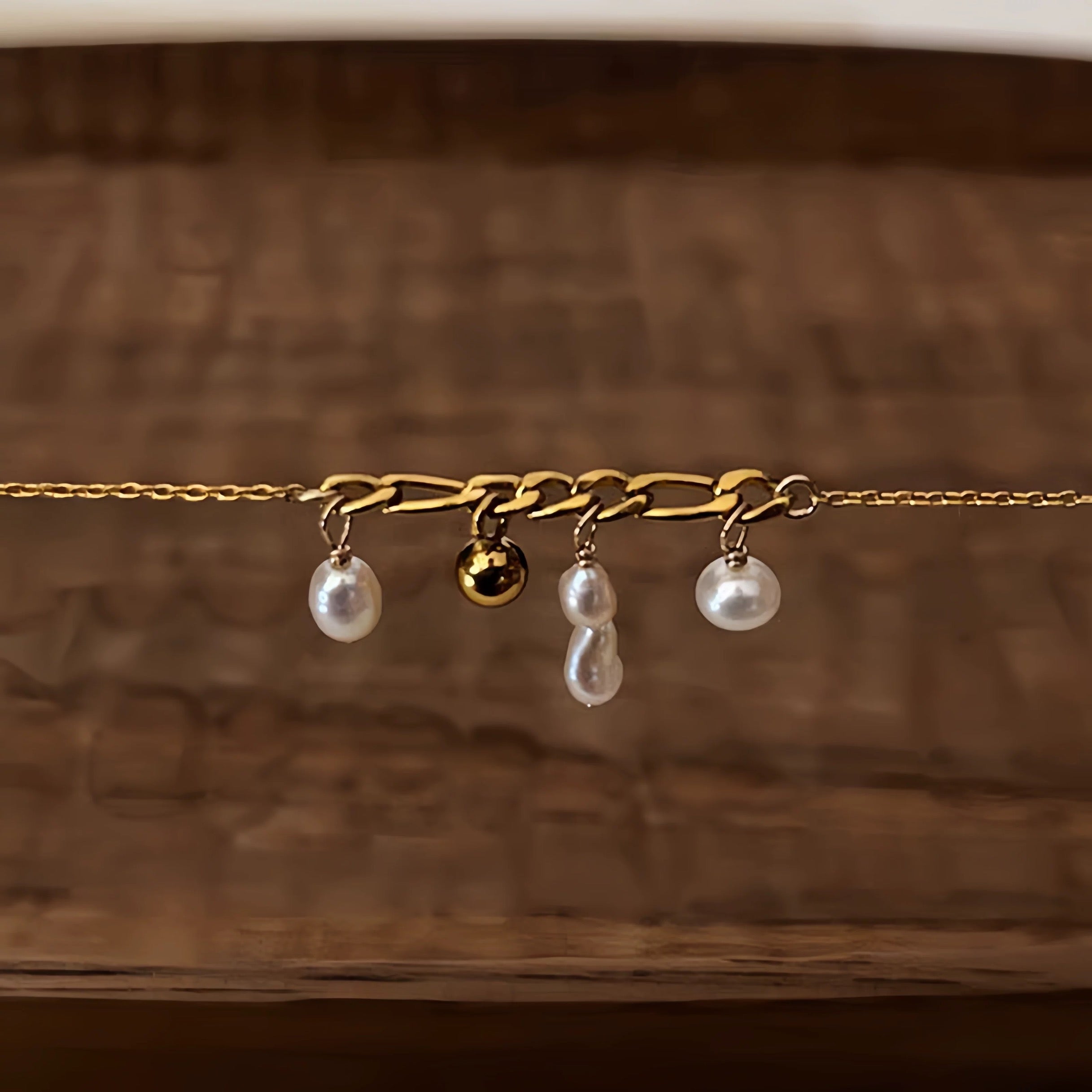 Raindrop Waltz – Baroque Pearl Charm Necklace