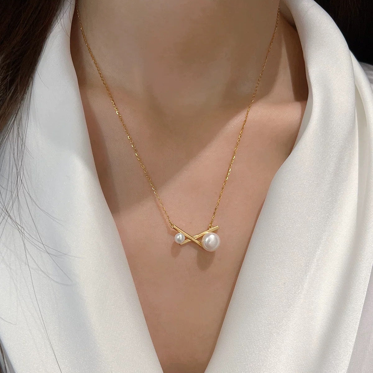 Dual Pearl Geometry Necklace – Gold Minimalist Bar Design