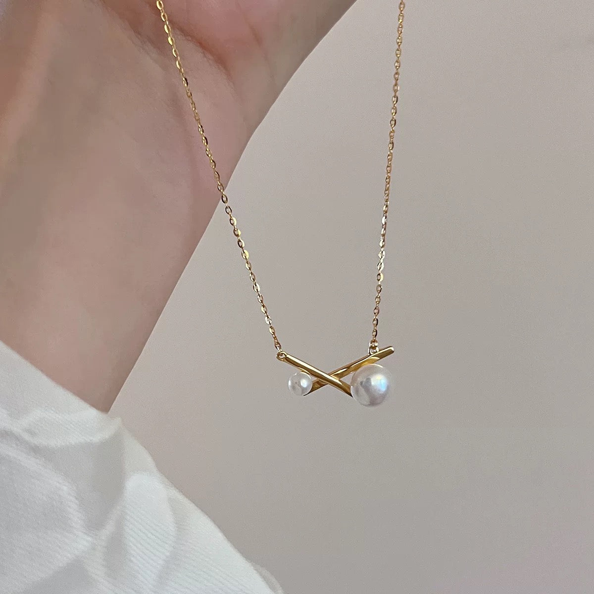 Dual Pearl Geometry Necklace – Gold Minimalist Bar Design