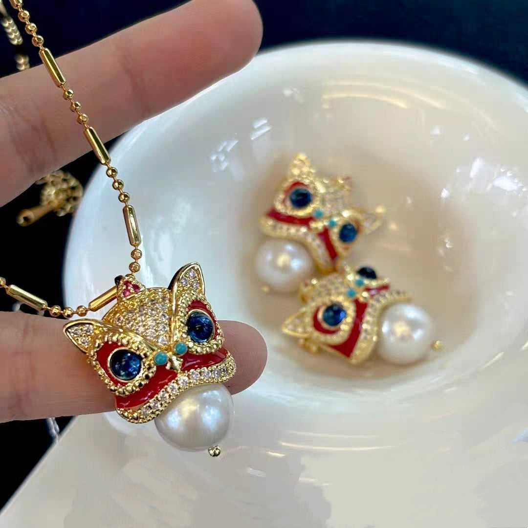 Lion Dance Gold Pearl Necklace